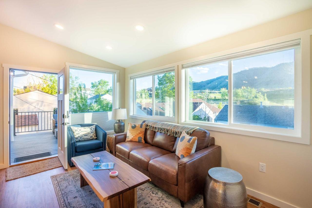 Modern Golden Cottage With Mtn Views Near Red Rocks Exterior photo